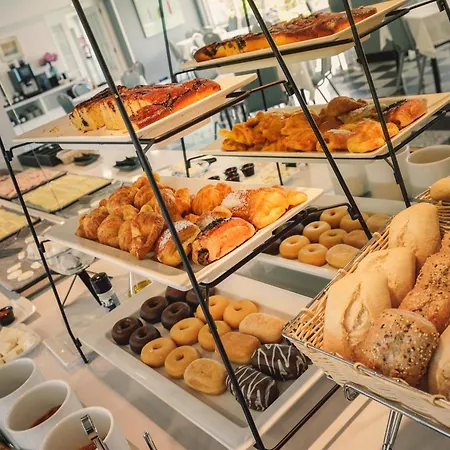 Hotel Avenida 3*