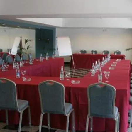Avenida Hotel San Sebastian