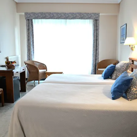 Hotel Avenida 3*