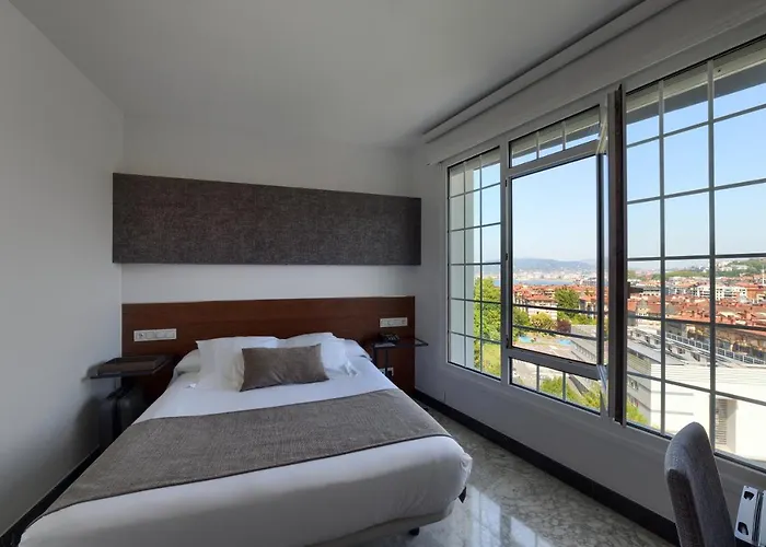 Avenida Hotel San Sebastián