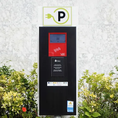 阿维尼达酒店 酒店