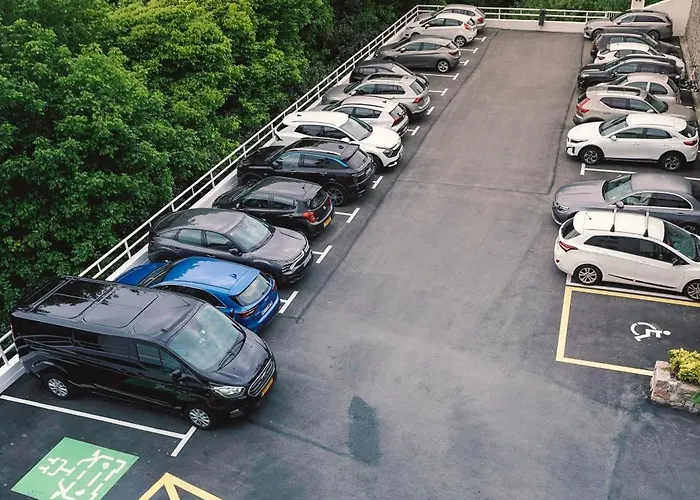 阿维尼达酒店 酒店 3*