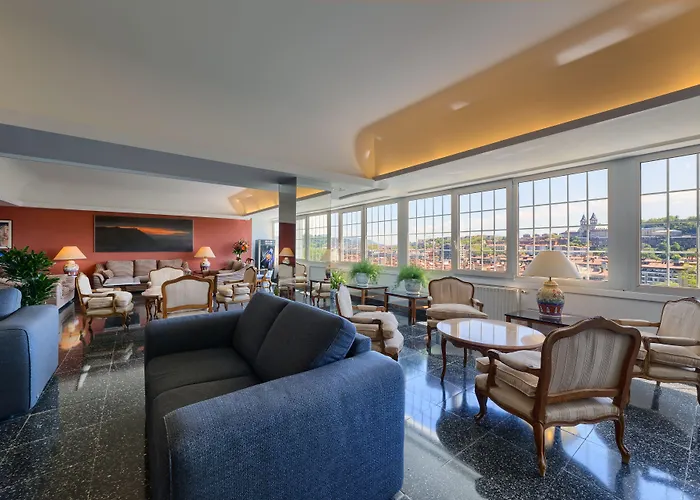 酒店 阿维尼达酒店