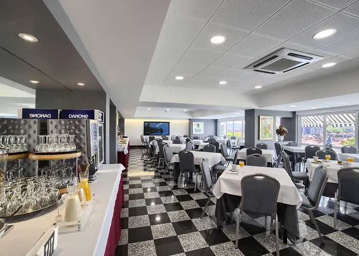 酒店 阿维尼达酒店 圣塞瓦斯蒂安